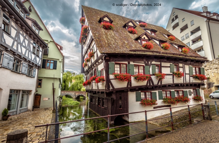 Lettura in tedesco con esercizi: Das Schiefe Haus in Ulm